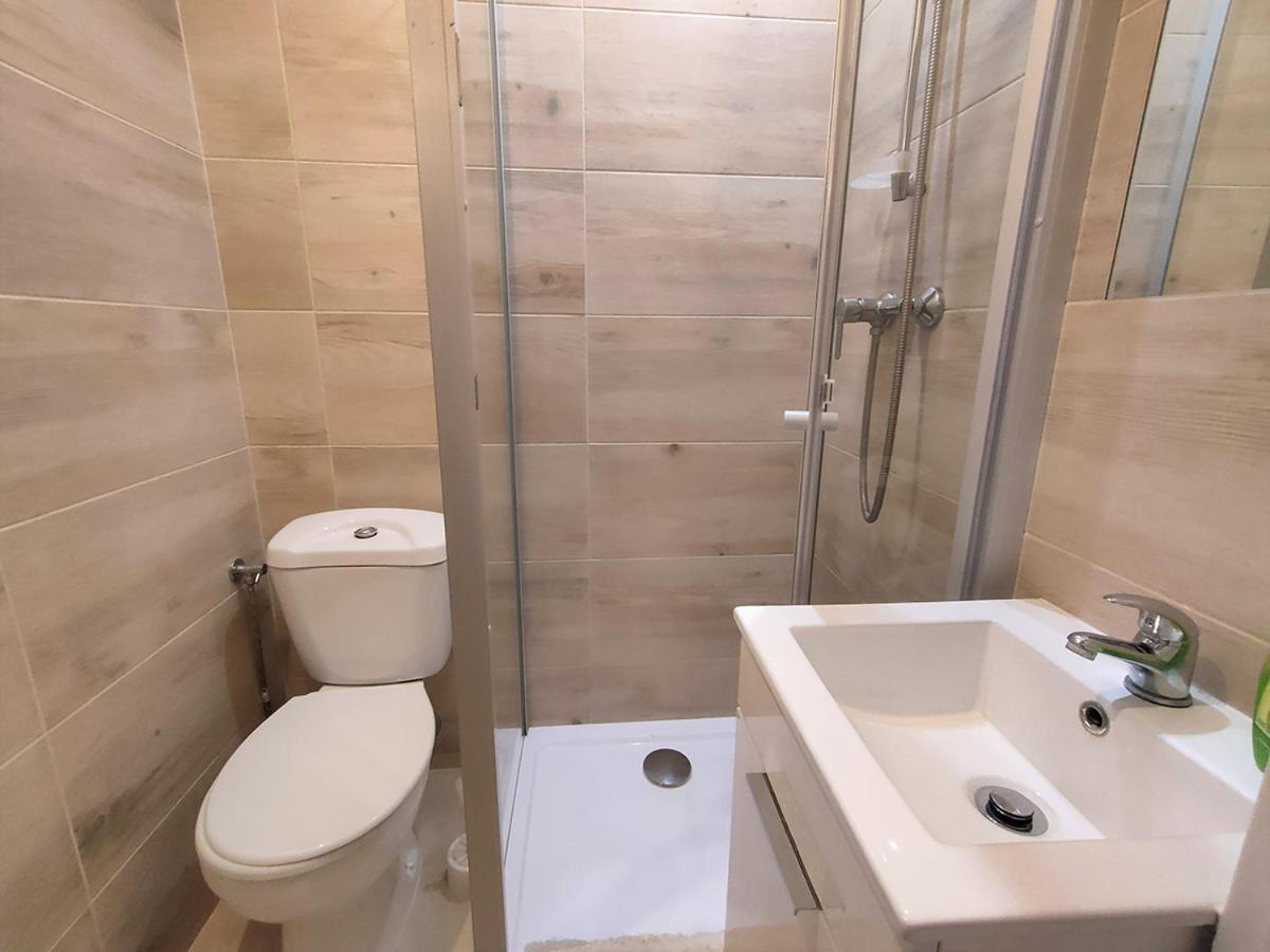 Stajnia Pod Debem Bed and Breakfast Σταραχοβίτσε Εξωτερικό φωτογραφία