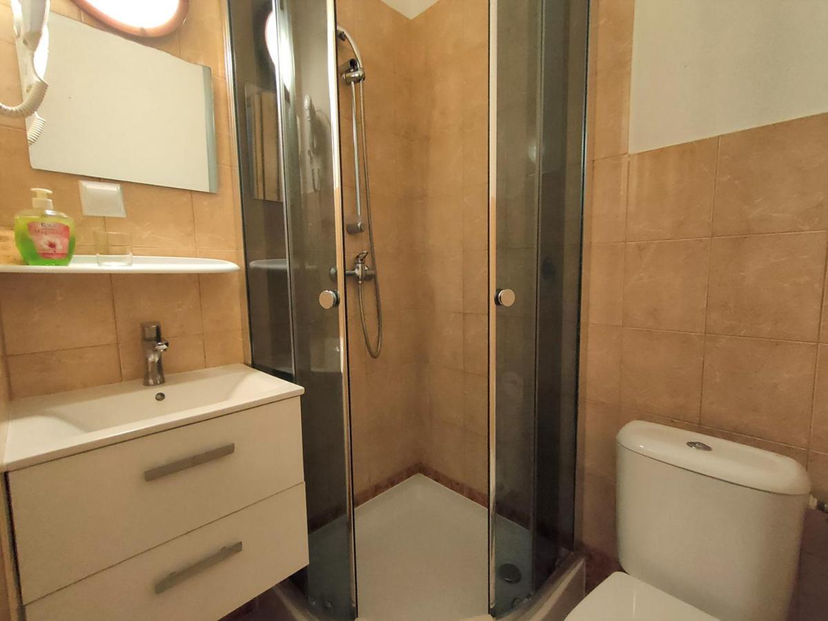 Stajnia Pod Debem Bed and Breakfast Σταραχοβίτσε Εξωτερικό φωτογραφία