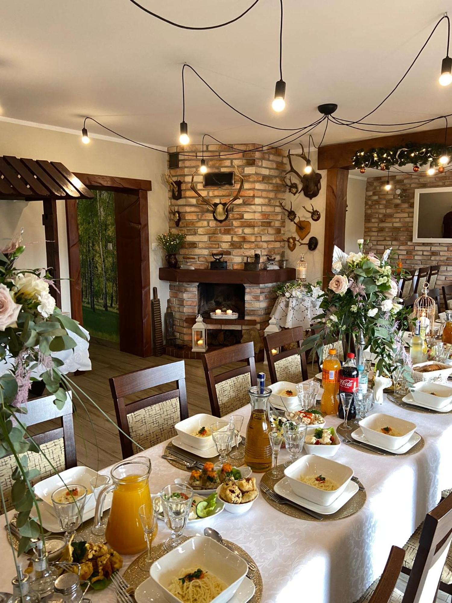 Stajnia Pod Debem Bed and Breakfast Σταραχοβίτσε Εξωτερικό φωτογραφία